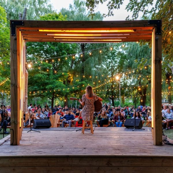 Des spectacles en plein air gratuits tout l'été!