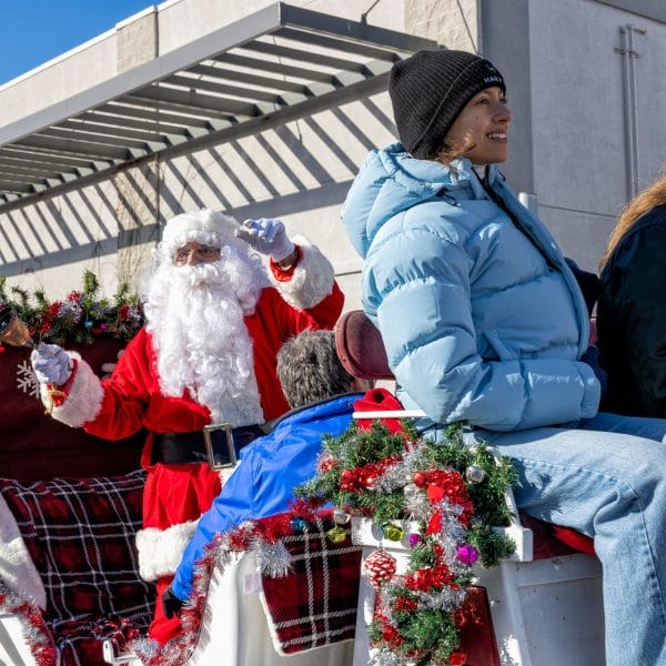 Parade du Père Noël aux Avenues Vaudreuil