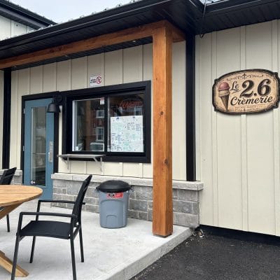 Le 2.6 Pub & Restaurant